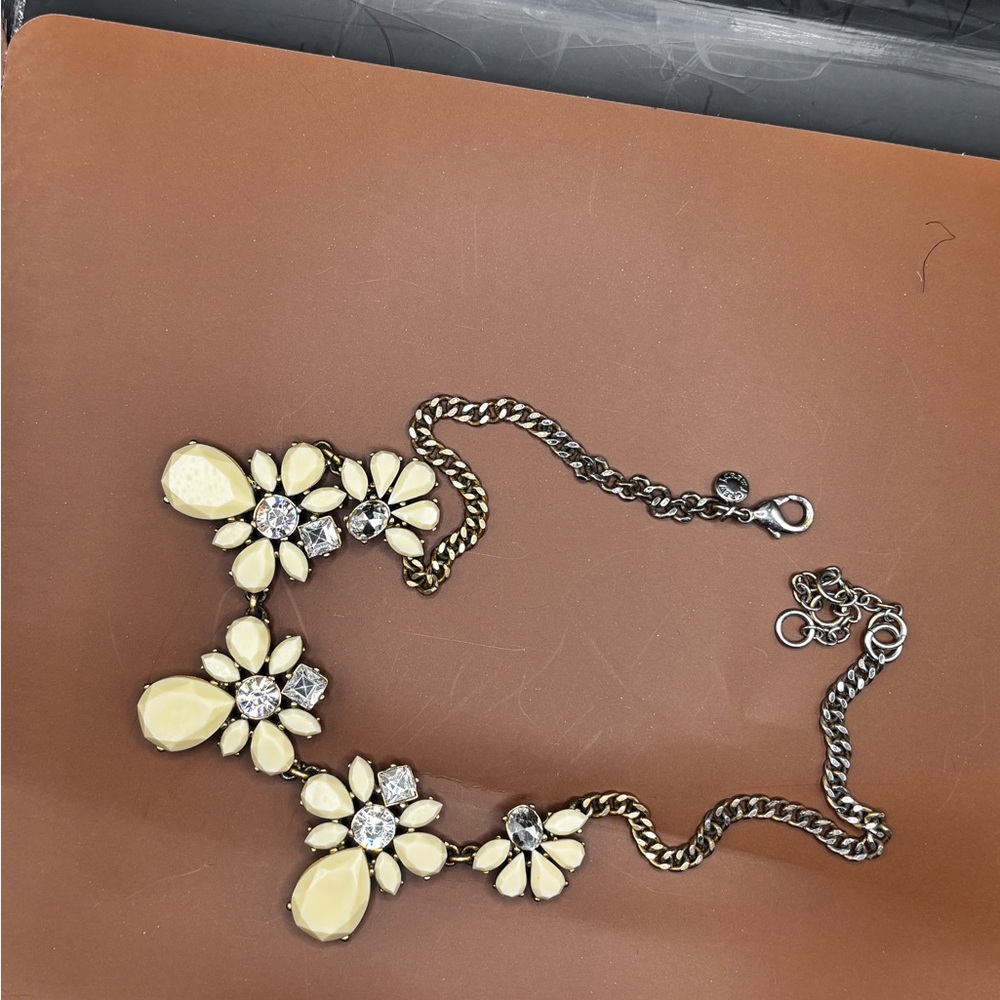 J.Crew Floral Crystal Statement Necklace 20" Cream Gold - Picture 2 of 3
